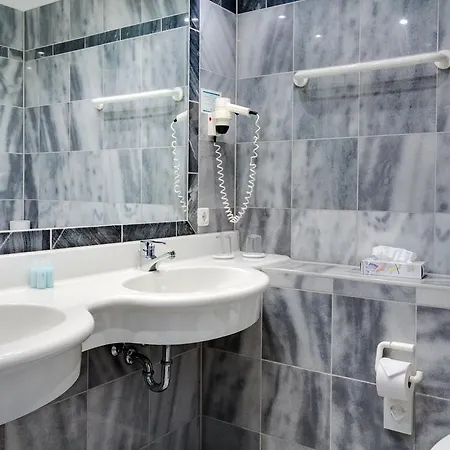 Seehotel Luisenhof فندق