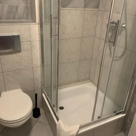 Hotell Seehotel Luisenhof Falkenhagen (Markisch-Oderland)