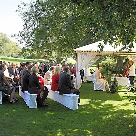 Hotel Seehotel Luisenhof Falkenhagen (Markisch-Oderland)
