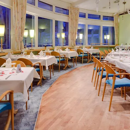 Seehotel Luisenhof מלון 3*