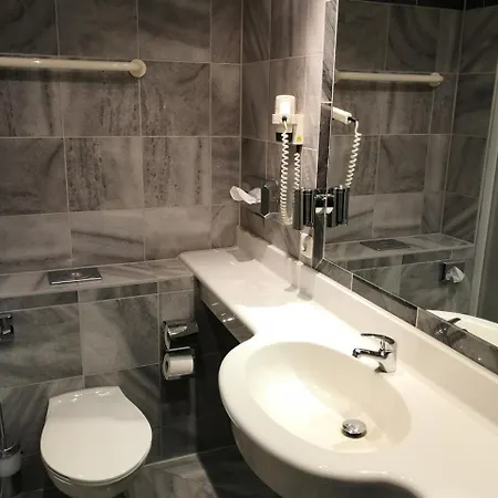 Seehotel Luisenhof Falkenhagen (Markisch-Oderland)