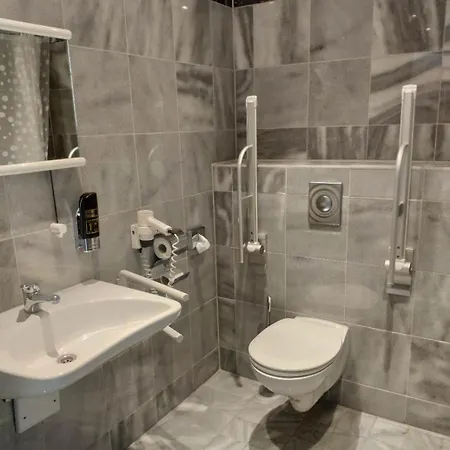 Seehotel Luisenhof מלון