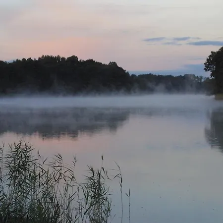 Seehotel Luisenhof فندق Falkenhagen (Markisch-Oderland)