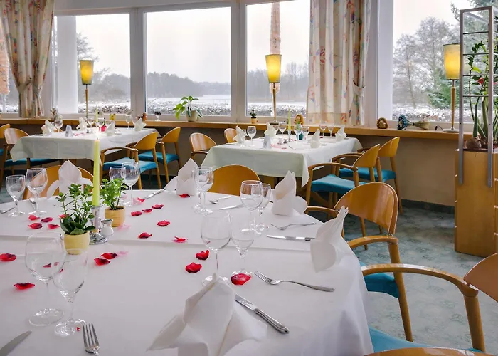 Seehotel Luisenhof Hotel Falkenhagen (Mark)