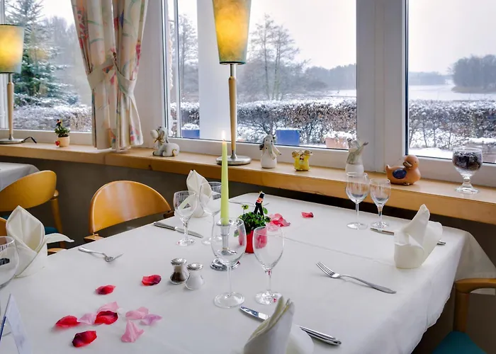 Seehotel Luisenhof Falkenhagen (Mark)